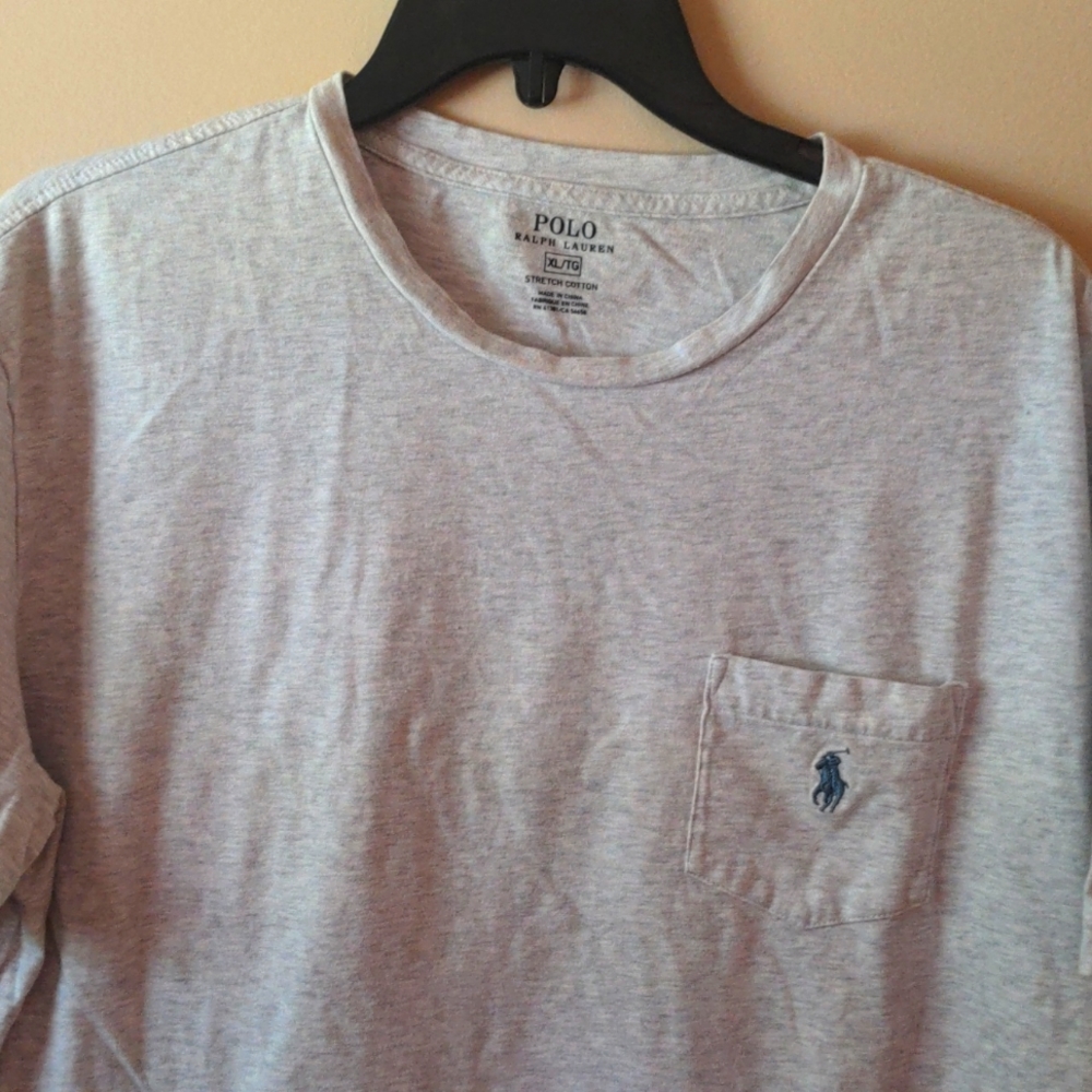 Men's Polo light gray ss t shirt with pocket. Stretch cotton